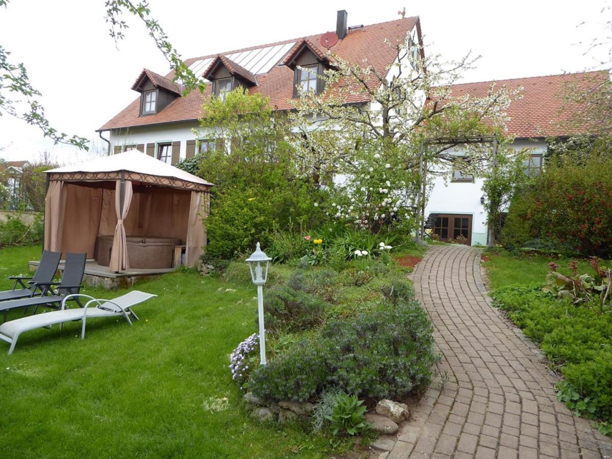 Pension Rosengärtchen Absberg Exterior foto