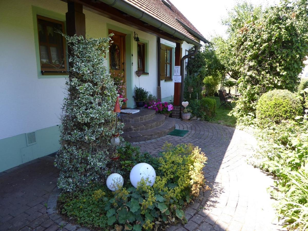 Pension Rosengärtchen Absberg Exterior foto